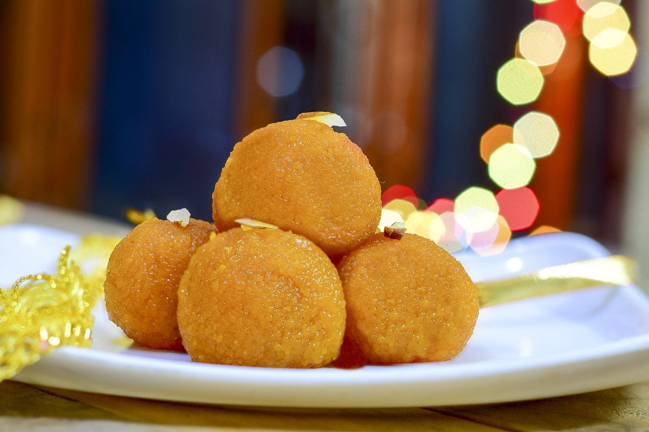 motichoor ka laddu, Maner ka laddu